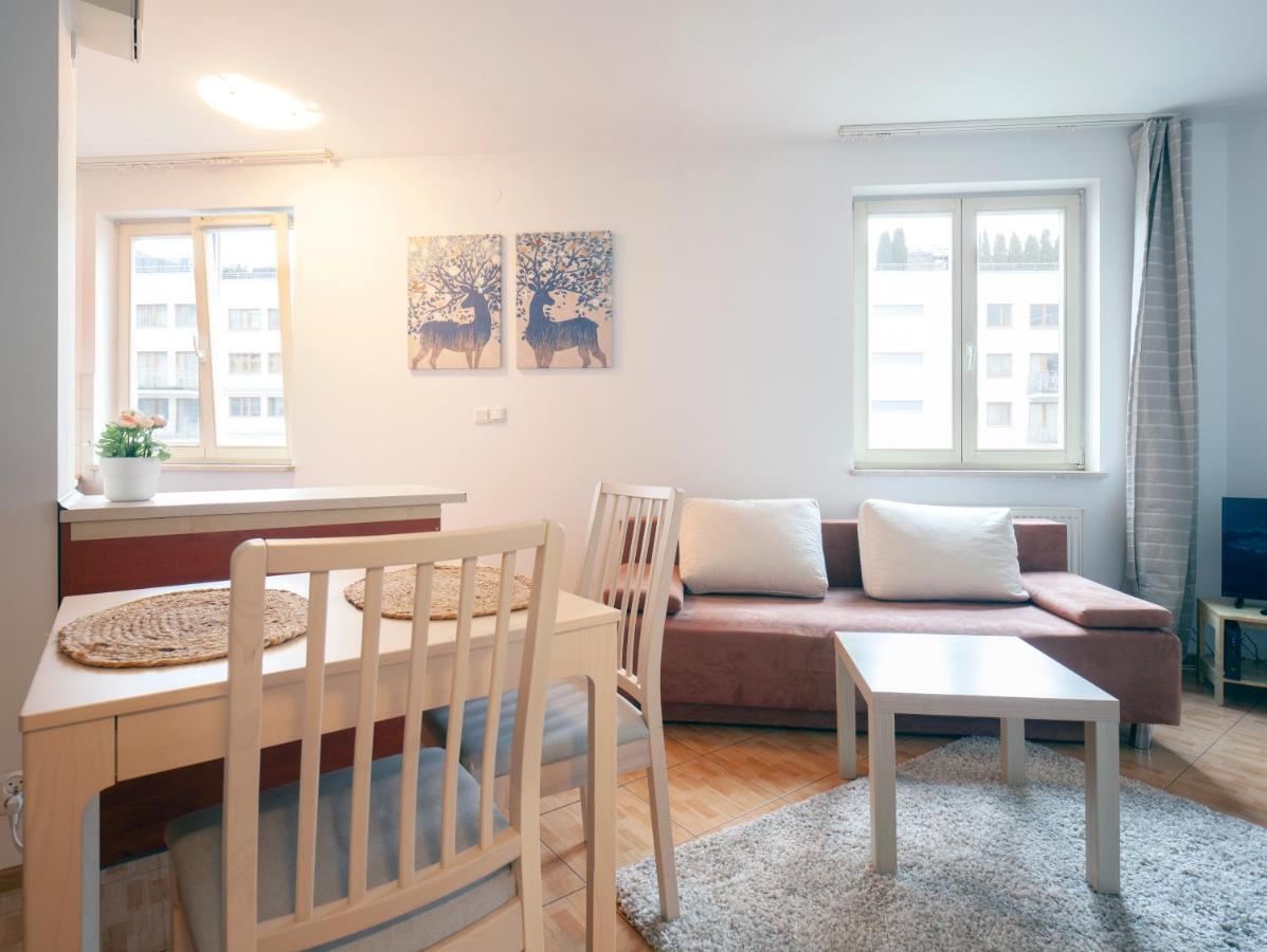 Apartmán Warsaw-aparts Bukowinska 8 *